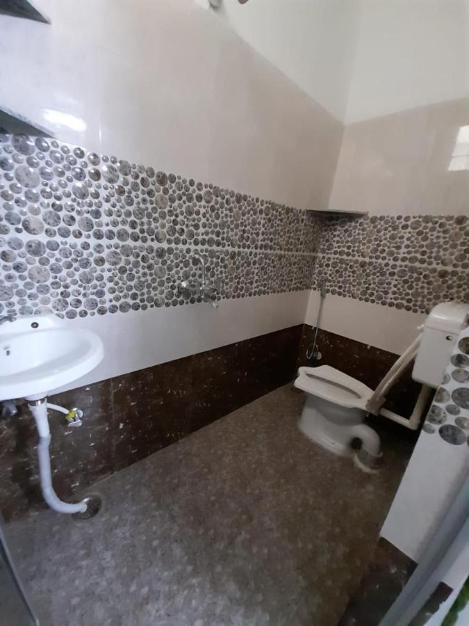 Hill Paradise Home Stay Udaipur Exteriör bild