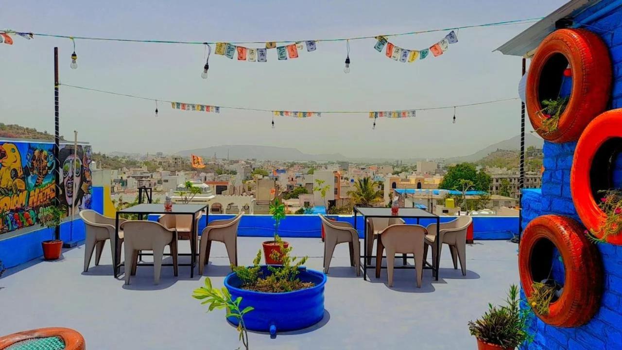 Hill Paradise Home Stay Udaipur Exteriör bild