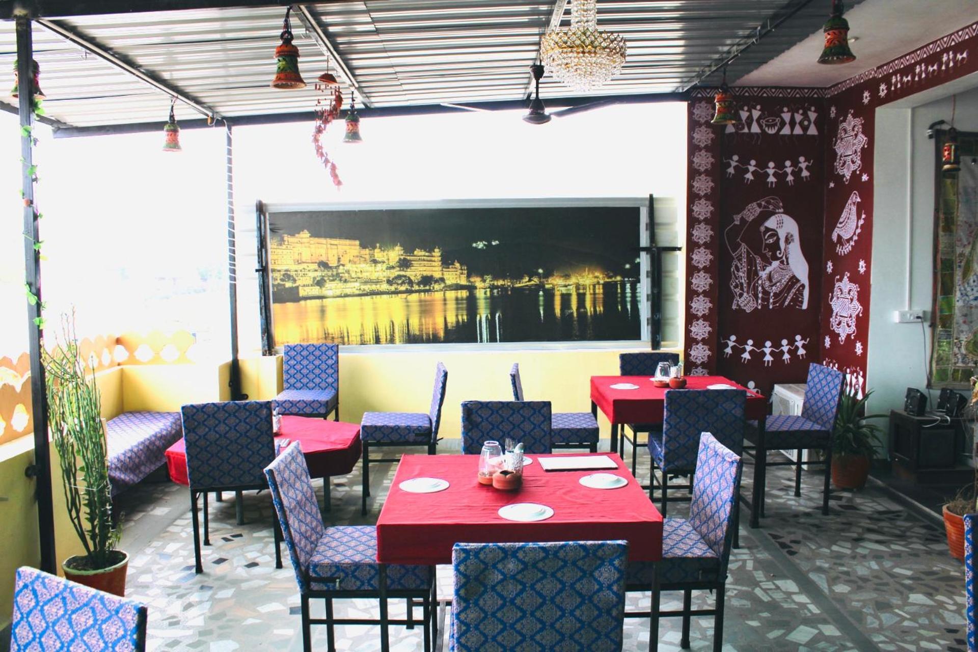 Hill Paradise Home Stay Udaipur Exteriör bild